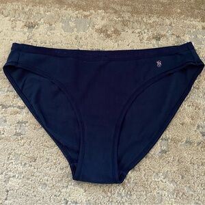 Victoria’s Secret Cotton Dark Blue Brief Bikini Panties: Small
